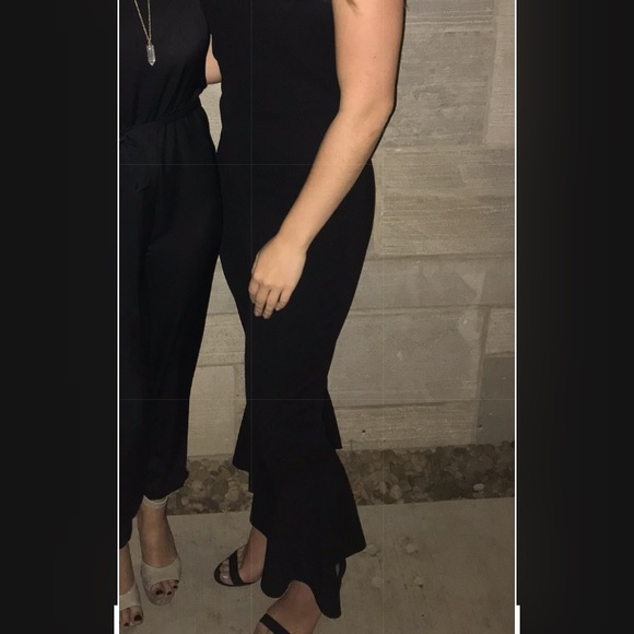 Spaghetti strap jumpsuit - Picture 3 of 3